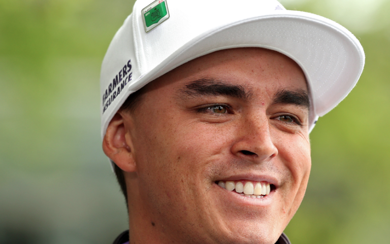 I want Rickie's left handed swing